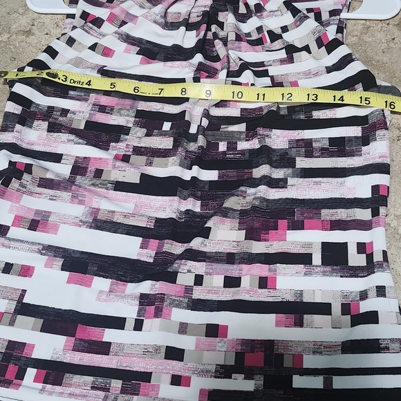 Calvin Klein Black and Pink Geometric Blouse - Picture 4 of 7